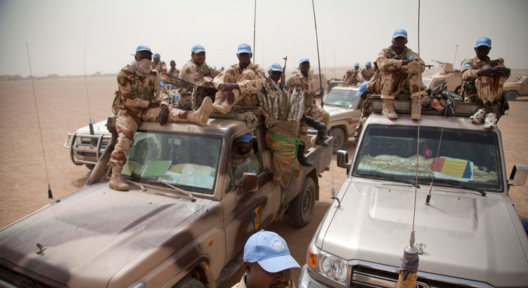 Le Mali a donné son accord pour le déploiement supplémentaire de 1.000 soldats, venus du Tchad, au sein de la Mission de l’ONU au Mali ....