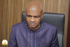 Que se serait-il passé pour que le ministre Bachir Diallo en arrive là ? Qu'est-ce qui auurait valut au chef de cabinet du departement ....