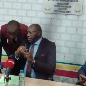 Ce jour lundi 22 août 2002, Rose pola, ancienne patronne de du ministère de l'information et de la Communication, a été installée dans ses 